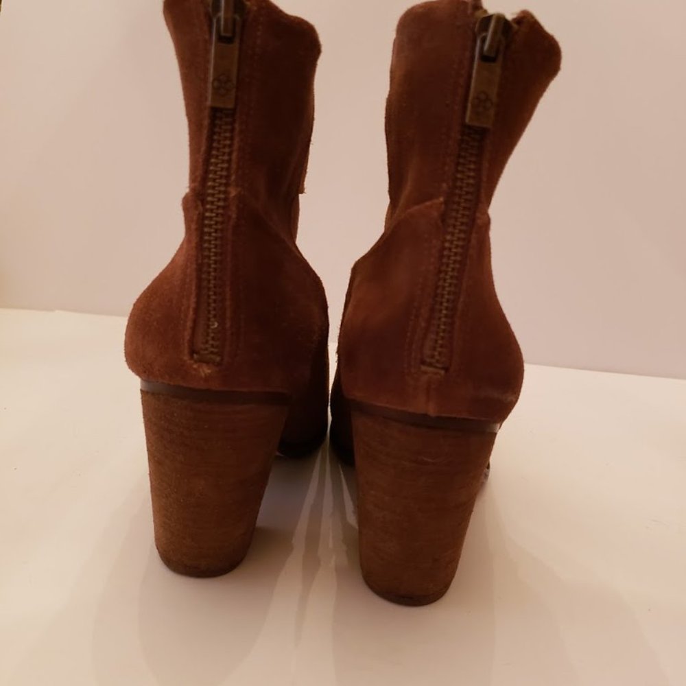 Arturo Chiang brown leather booties 10 m like new - Picture 2 of 5